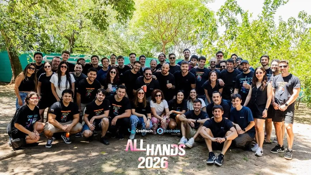 Foto grupal del equipo de Craftech y SleakOps en el One Team Day 2026